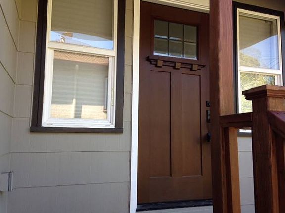 4th image of 253 Pomona St