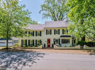 15547 2nd St, Waterford, VA 20197