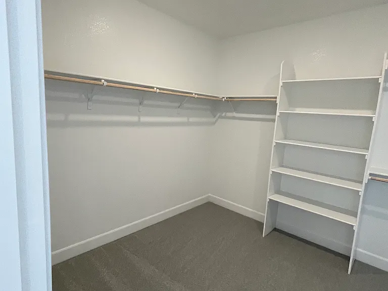 3362 Hedgerow Dr — Photo 26