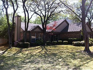 1st image of 4377 Kenwood Dr