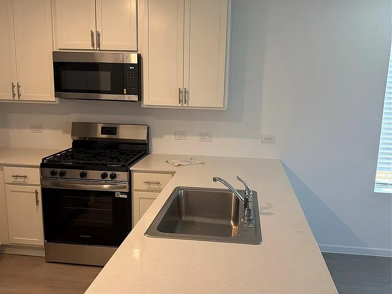 26814 Scarlet Willow Dr — Photo 15