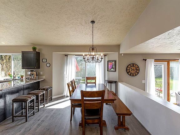 5th image of 7108 N Deschutes Dr