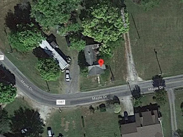 263 Maple Dr, Mount Airy, NC 27030
