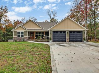 178 Creekview Ct, Jamestown, TN 38556