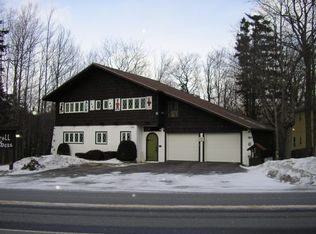 53 E Dover Rd, Wilmington, VT 05363