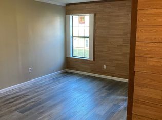 110 Martin Luther King Ave #3, Nettleton, MS 38858