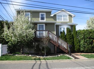 100 Kopf Rd, Bellmore, NY 11710