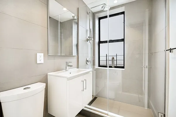 Rented by Akelius Real Estate Management | media 26