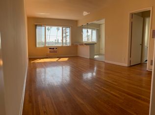 132 3/4 N Berendo St, Los Angeles, CA 90004
