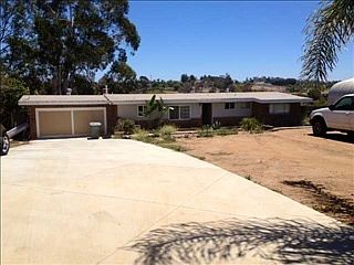 1st image of 751 Pomelo Dr