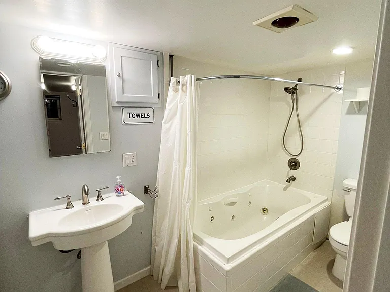 Bathroom #2 with jetted tub!