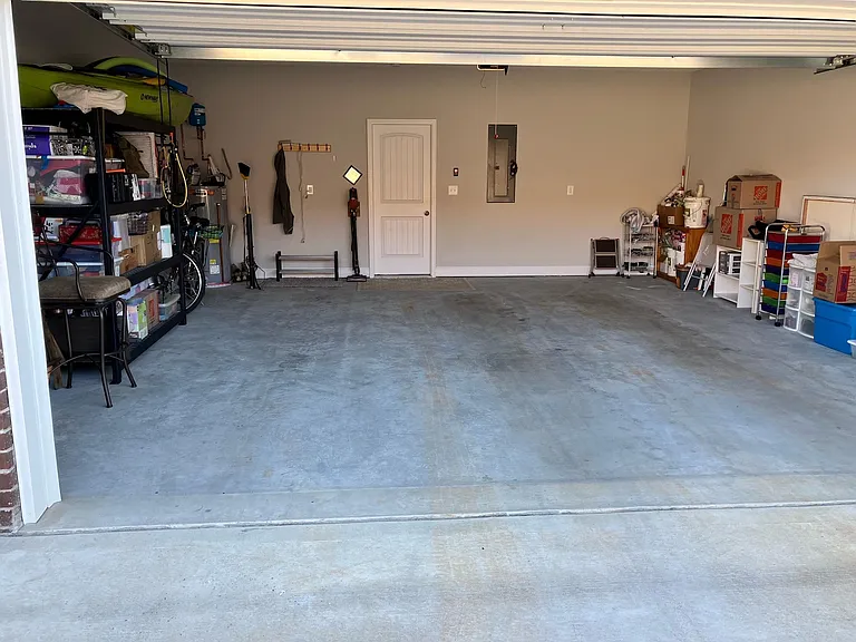 344 Broadberry Ave — Photo 35
