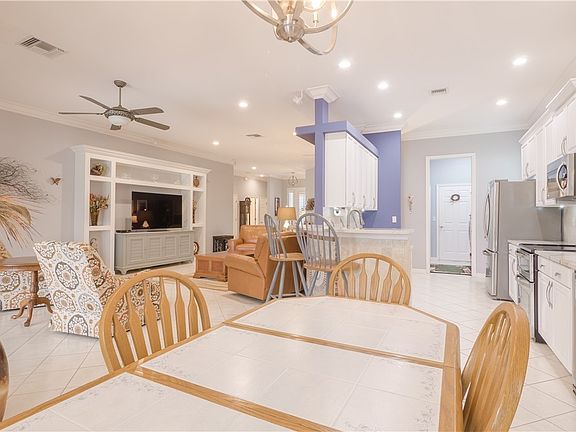 5th image of 14281 Devington Way