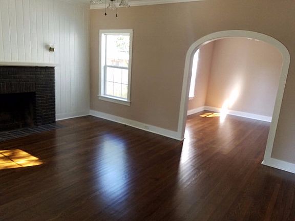 5th image of 505 E Angelina St