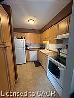 3rd image of 51 Swift Cres