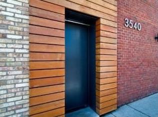 3540 N Ravenswood Ave, Chicago, IL 60657