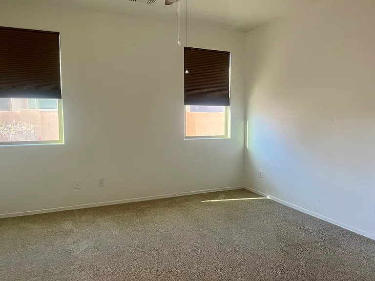 1792 W Homestead Dr — Photo 32