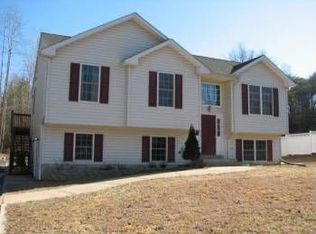 16 Norman Rd, Stafford, VA 22554