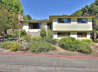 924 West St, Petaluma, CA 94952