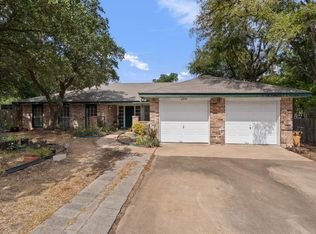 6800 Mini Cir, Austin, TX 78745