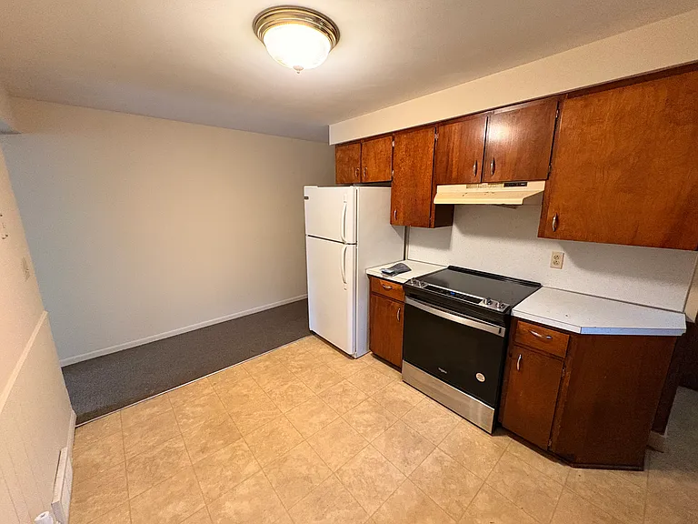 845 Belfield St SW #1 — Photo 5