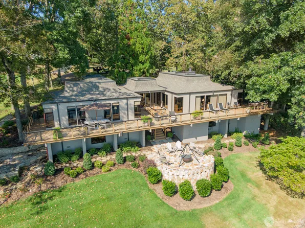 600 River Cliff Ln, Counce, TN 38326
