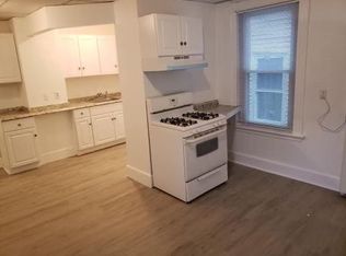 123 Day St FLOOR 2, Fitchburg, MA 01420