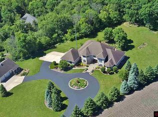 18930 Jasmine Rd, Mankato, MN 56001