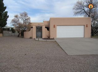 1113 Skyline Dr, Elephant Butte, NM 87935