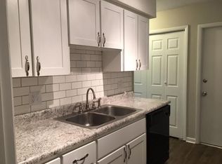 3913 Paddington Ct, Raleigh, NC 27613