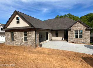 300 Nuhya Ln, Loudon, TN 37774