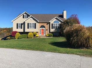 130 Farrell Cir, Princeton, WV 24739