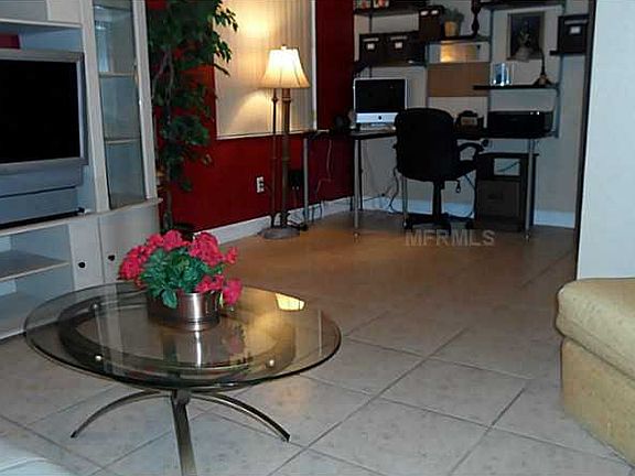 4th image of 1022 Grand Canyon Dr