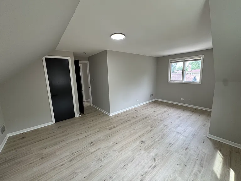 16439 Cottage Grove Ave — Photo 19