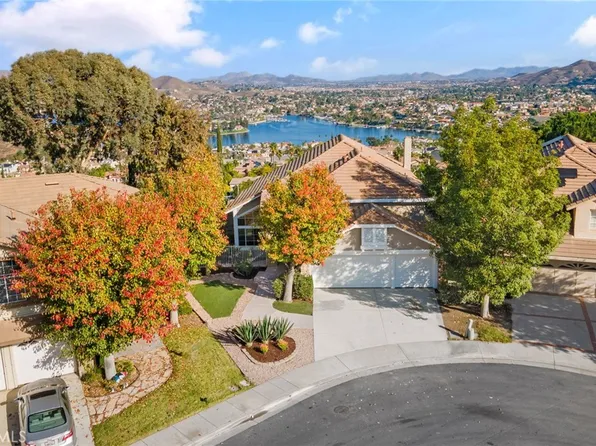 22 Del Torino, Lake Elsinore, CA 92532