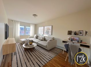 25-88 Steinway St #3E, Astoria, NY 11103