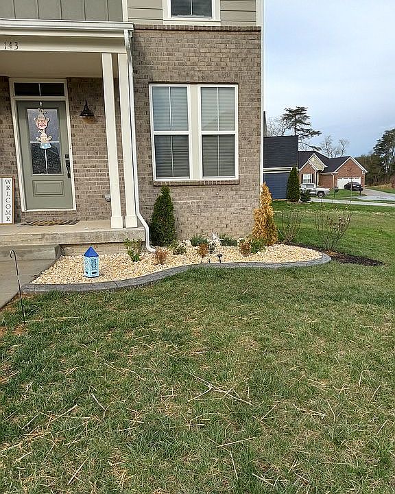2nd image of 143 Highland Ridge Ct