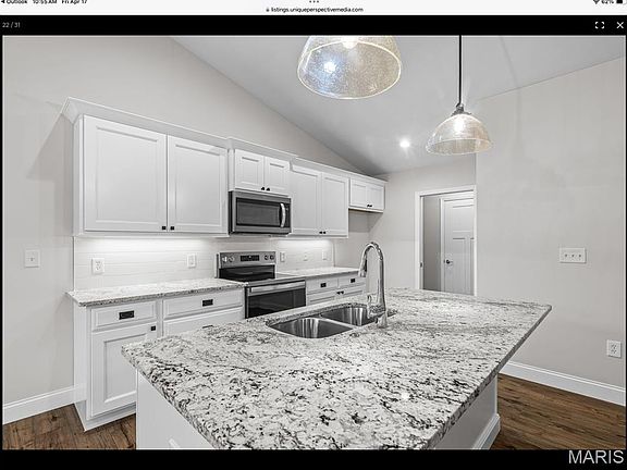 4th image of 1653 Flagstaff Dr