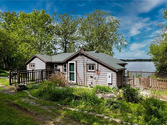 2nd image of 2900 W Lake Rd #9