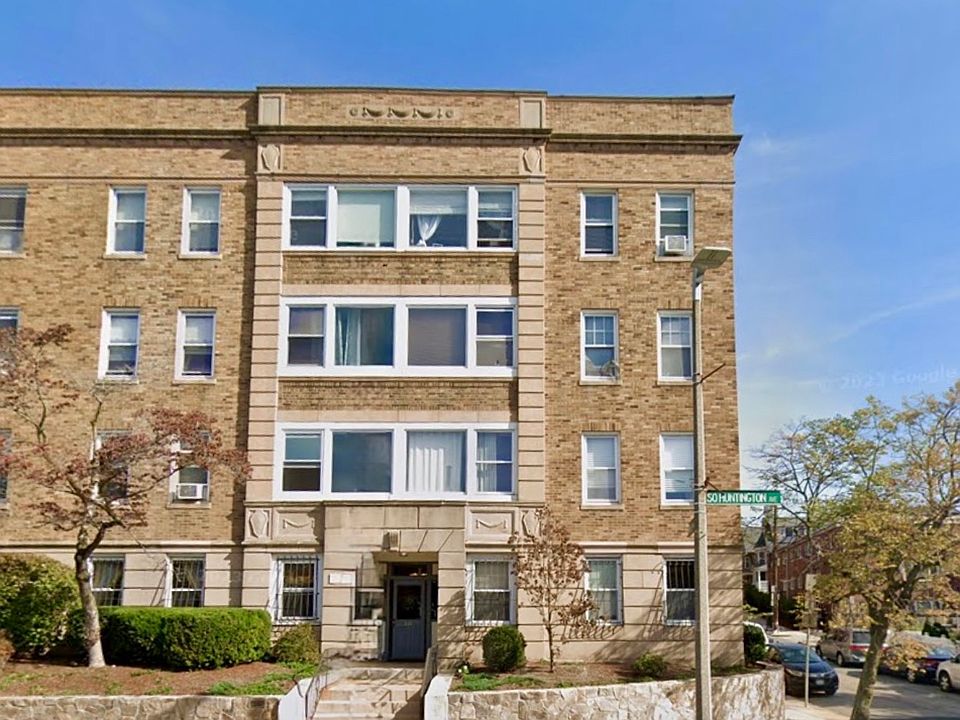 1st image of 246 S Huntington Ave APT 1