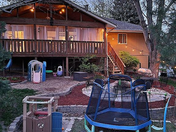 4th image of 12135 Erskine Cir
