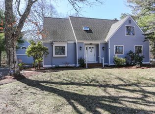 27 Summersea Rd, Mashpee, MA 02649