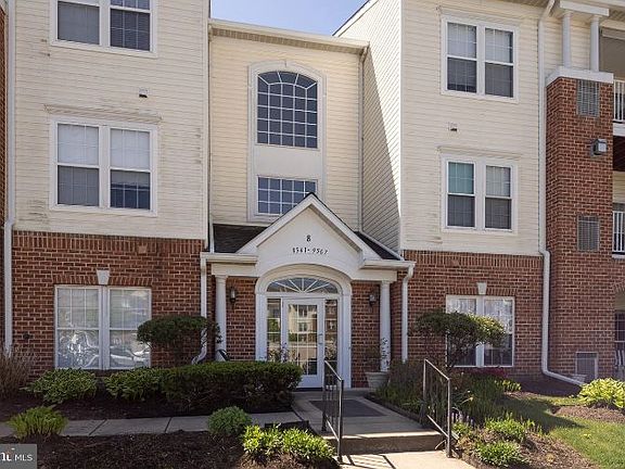 3rd image of 9543 Shirewood Ct #9543