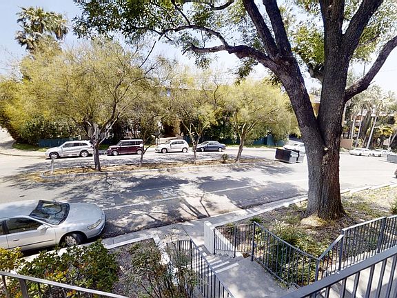 3rd image of 1699 Amberwood Dr APT 112