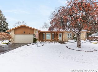 7951 Engelhurst Ct, Jenison, MI 49428