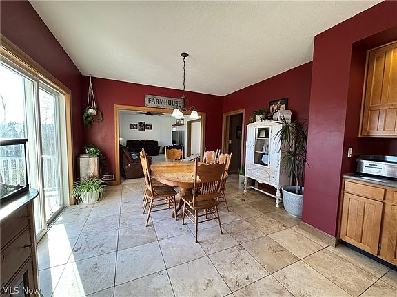 5th image of 19129 Felton Rd