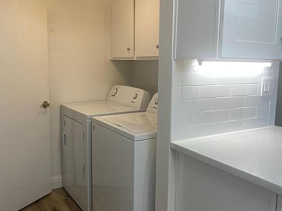 In unit washer and dryer