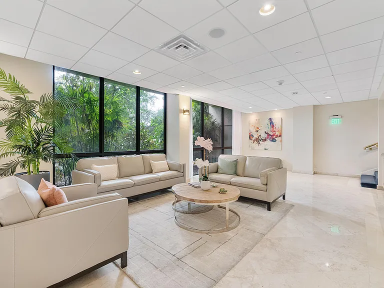 4900 N Ocean Blvd #416 — Photo 45