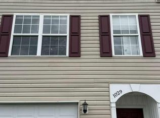 1029 Aztec Dr, Martinsburg, WV 25405