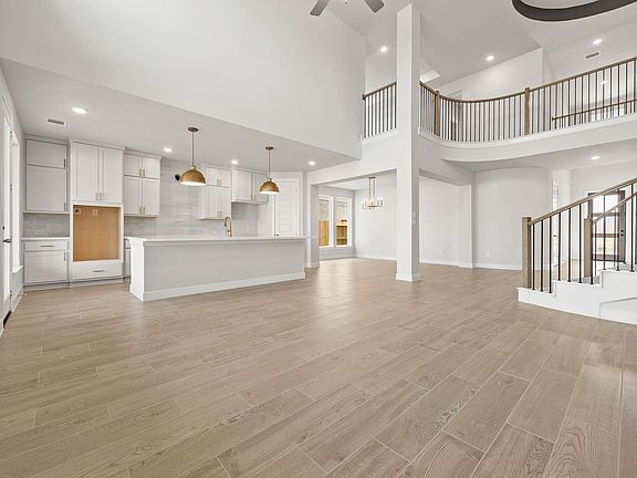 4th image of 22210 Japanese Maple Ln